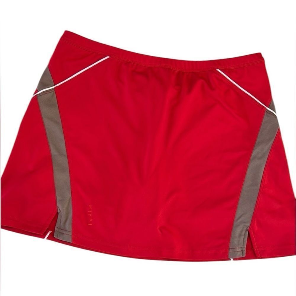 Bolle red Skort with gray and white accents size medium